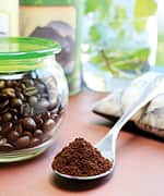 Coffee Drinking Linked with Lower Risk of Endometrial Cancer