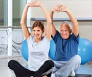 Green Tea and Vitamin E Enhance Exercise Benefits in Older Men and Women