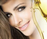 Plant Extracts Revitalize Aging Eyelids