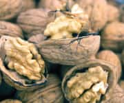 walnuts help prevent prostate cancer