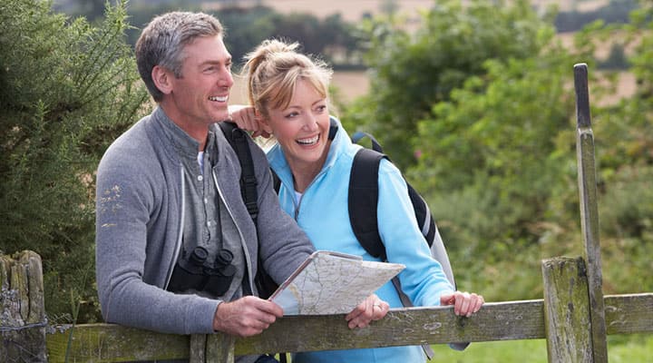 Hiking couple using PQQ to boost mitochondrial and whole body health