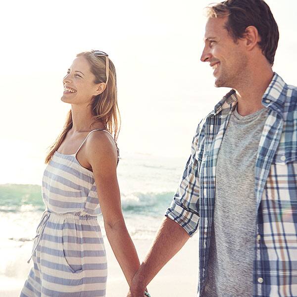 couple holding hands