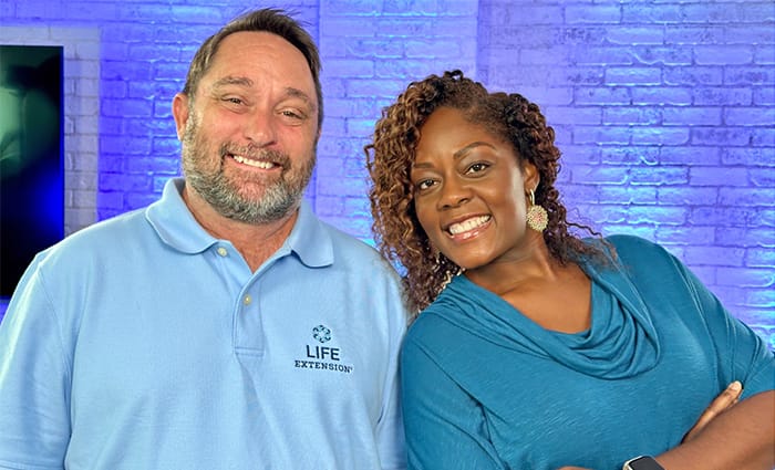 Live Foreverish hosts Dr. Michael Smith and Dr. Crystal Gossard