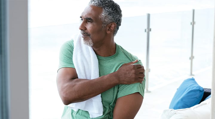 Glucosamine reduces risk of mortality from any cause