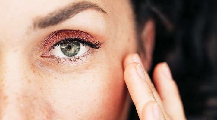 Orally ingested ceramides enhance skin barrier function