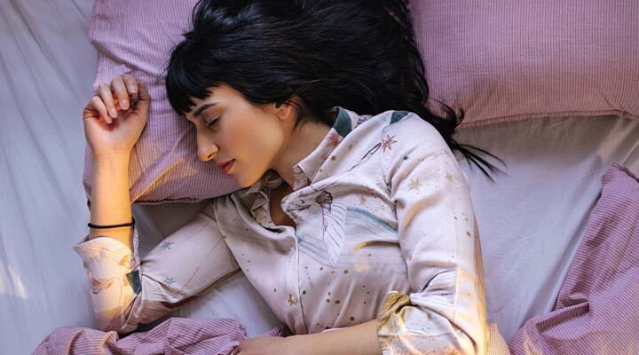 Valerian vs melatonin: Which one is better for sleep