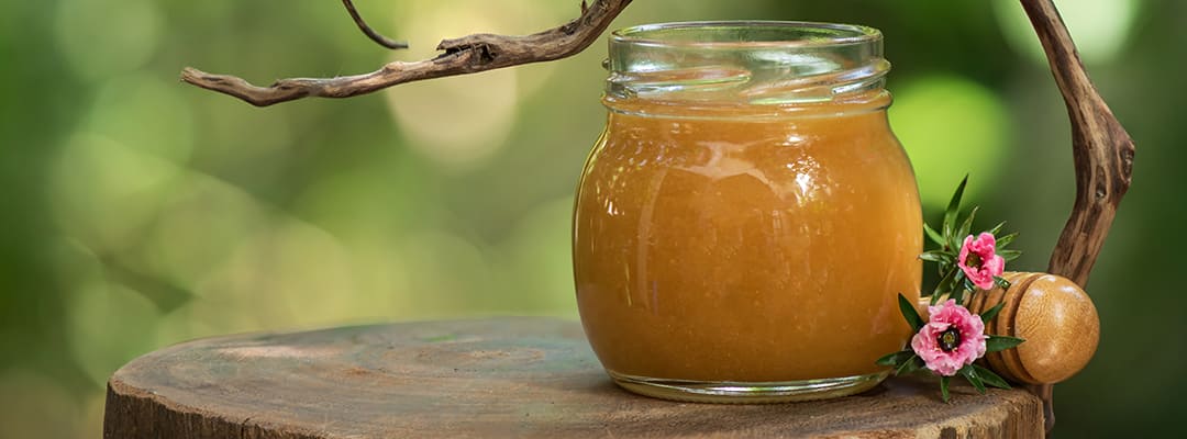 11 Manuka Honey Benefits: The Miracle Honey from Down Under - Life Extension