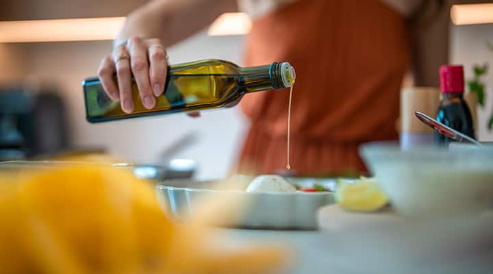Certain compounds in olive oil are good for cardiovascular health