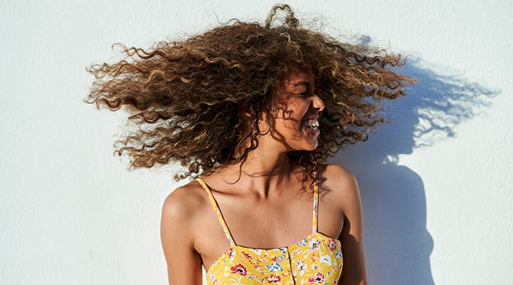 Wheat ceramides and saw palmetto can support healthy hair