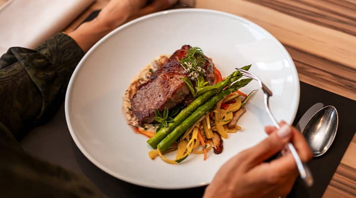 Grill up some steak and veggies on top of your vitamin C supplements.