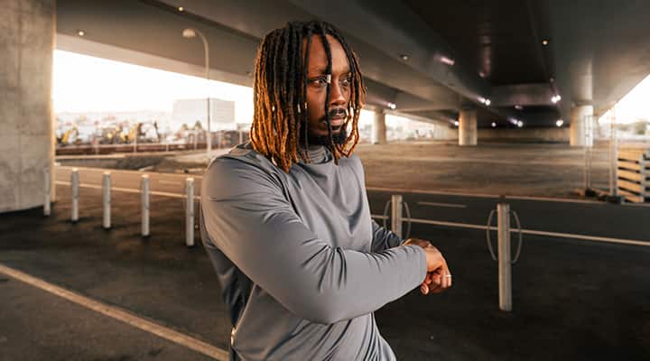 Magnesium supports heart health in several ways