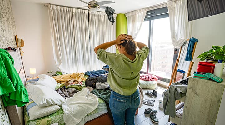 Senescent cells are like a cluttered room