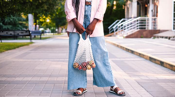 Apples are a great source of quercetin.