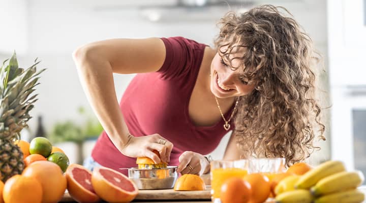 Foods rich in vitamin C are necessary for a healthy immune response