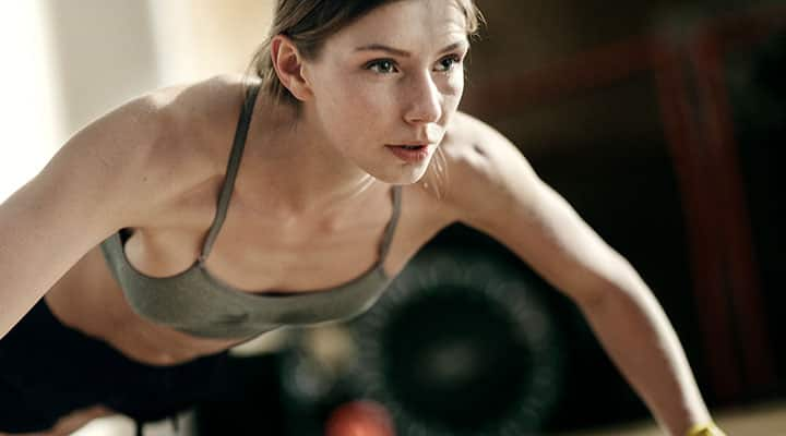 Woman exercising on a healthy diet for weight management