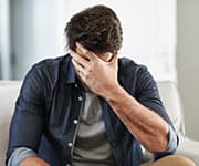 Histamine is one of the compounds that causes allergy symptoms.